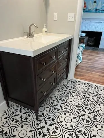 Slide of MacNeil & Sons Construction