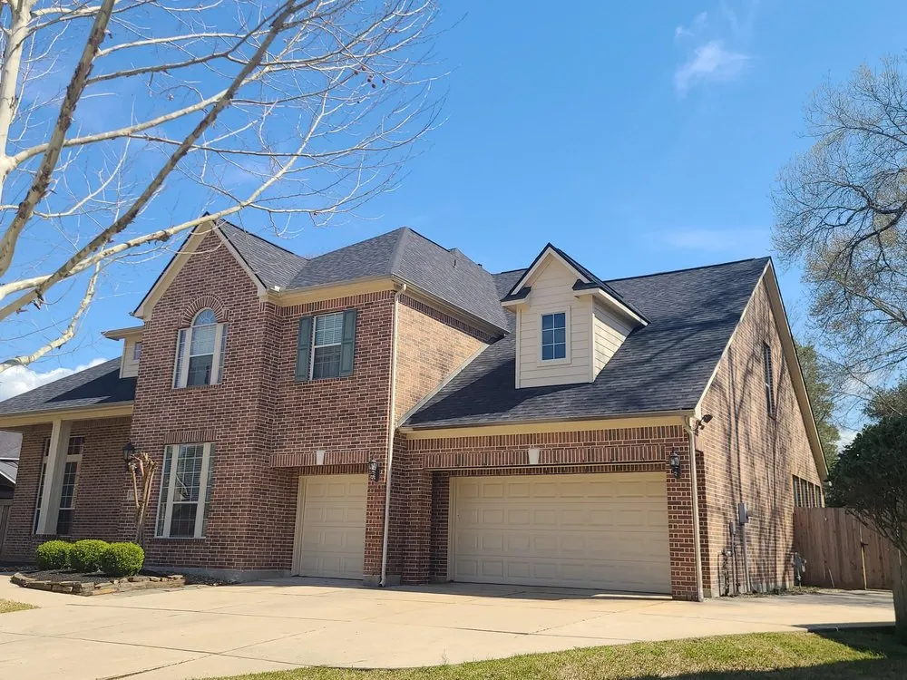 Top-rated roof repair in Porter, TX by Madd Roofing & Generators