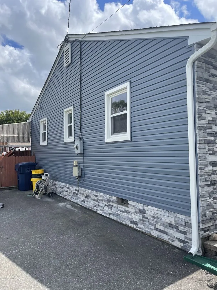 Slide of MAE Contracting