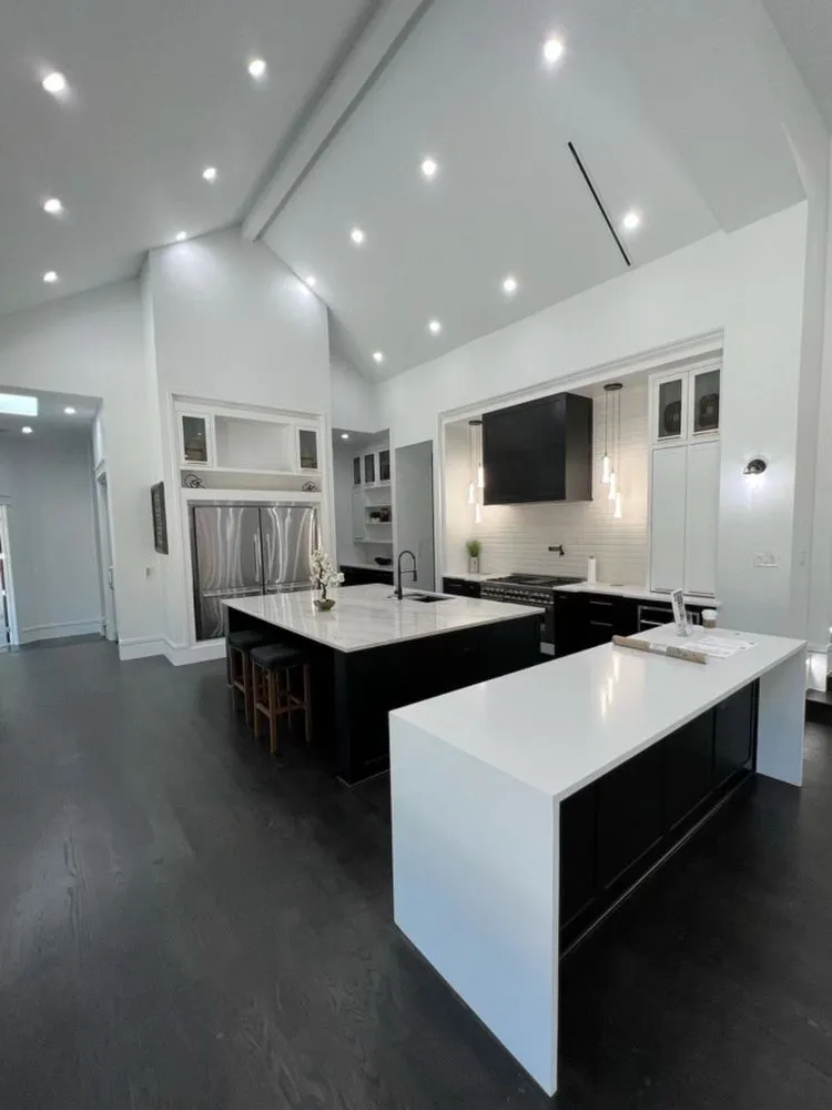 Slide of Maestros Home Services