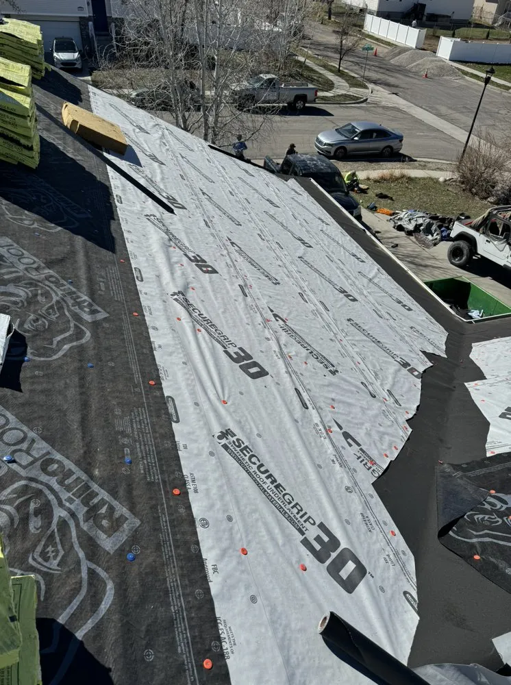 Slide of Maga Roofing and Siding