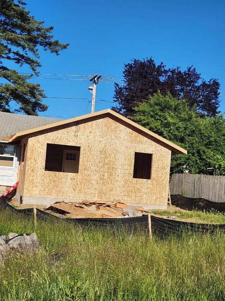 Slide of Magaña Construction & Remodeling