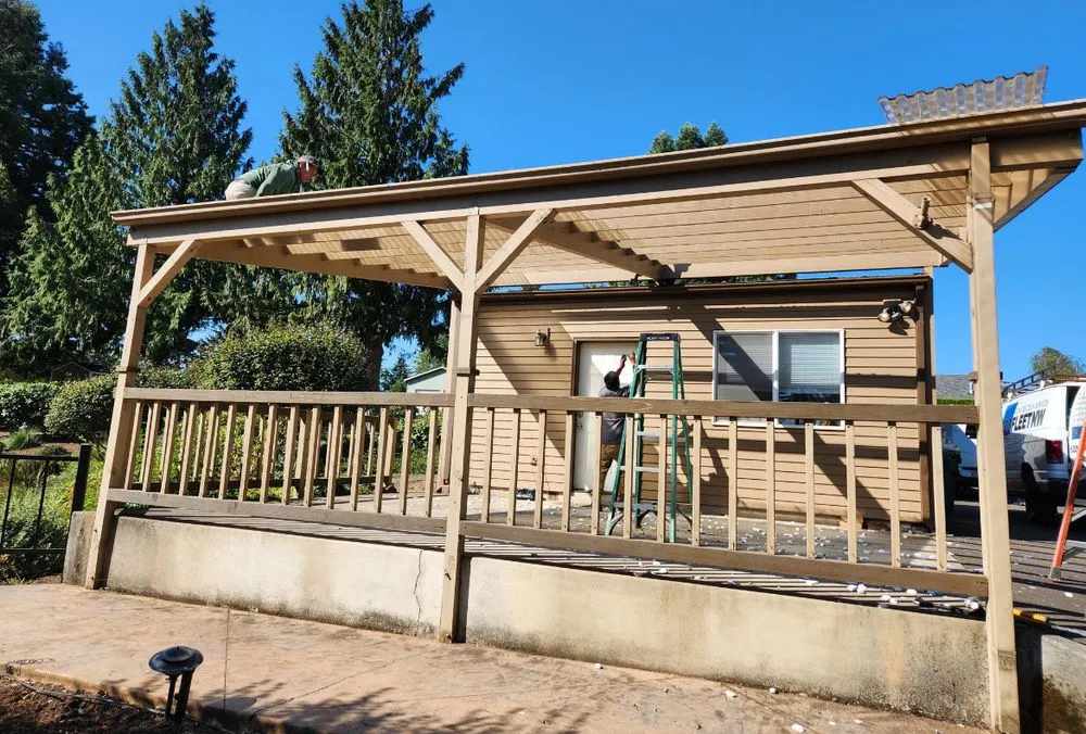 Slide of Magaña Construction & Remodeling