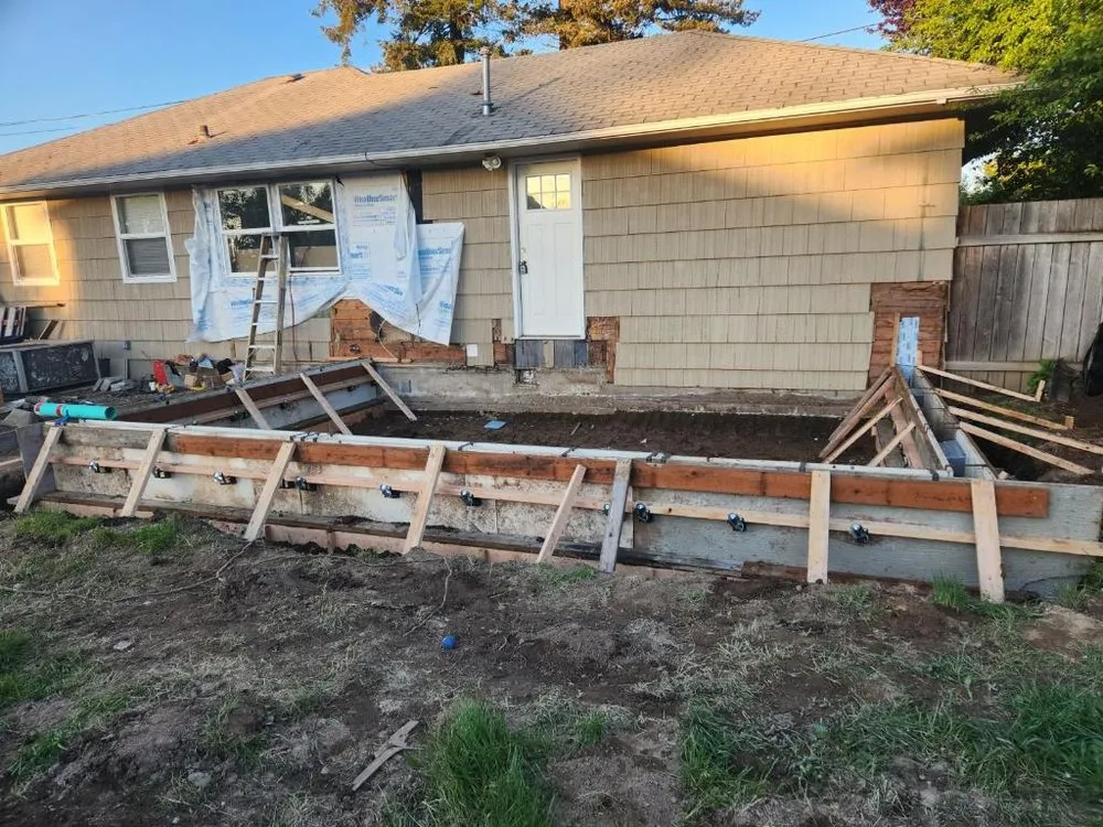 Slide of Magaña Construction & Remodeling