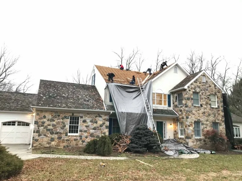 Professional flat roof repair experts serving Hamilton Township, NJ - Magic