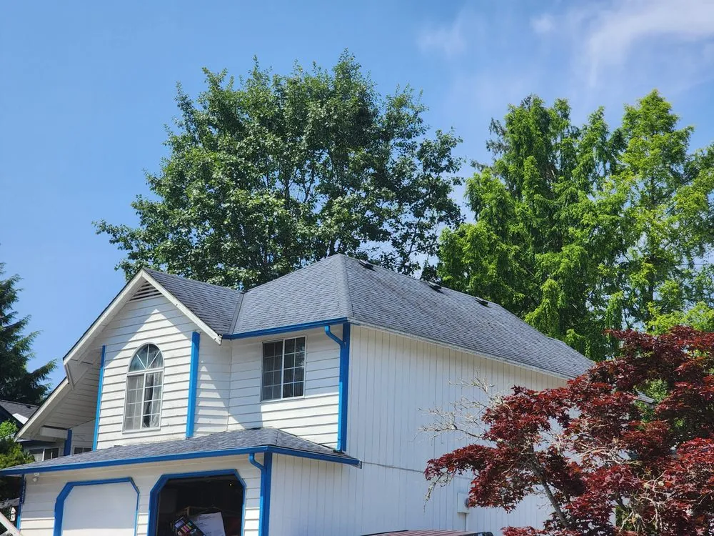 Slide of Magnabosco's Roofing & Repairs