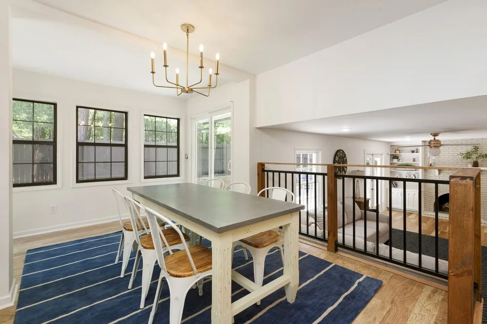 Slide of Magnify Construction and Design