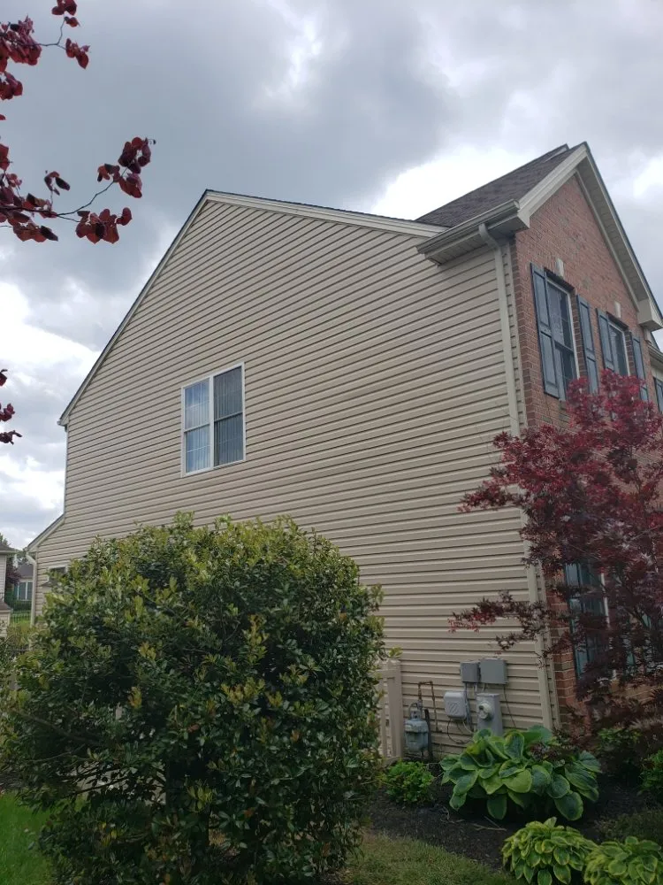 Slide of Magnum Home Services