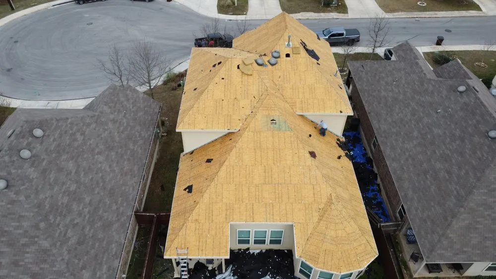 Slide of Magnum Roofing & Restoration