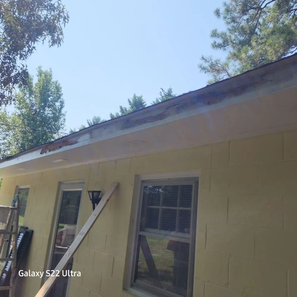 Professional roof repair in Farnham, VA - Mahan's Roofing & Handyman Services