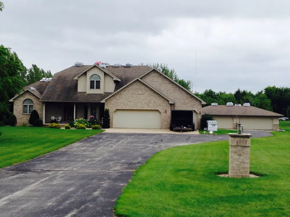 Top-rated roof leak repair same-day service across Sobieski, WI - Mahrs Quality Construction & Snow Plowing