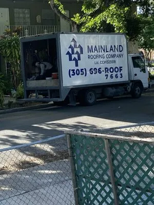 Mainland Roofing Company Logo