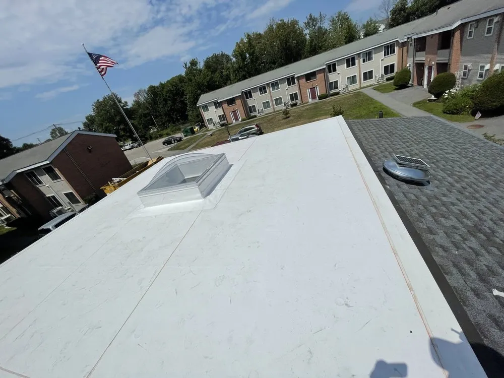 Slide of Mairink roofing experts