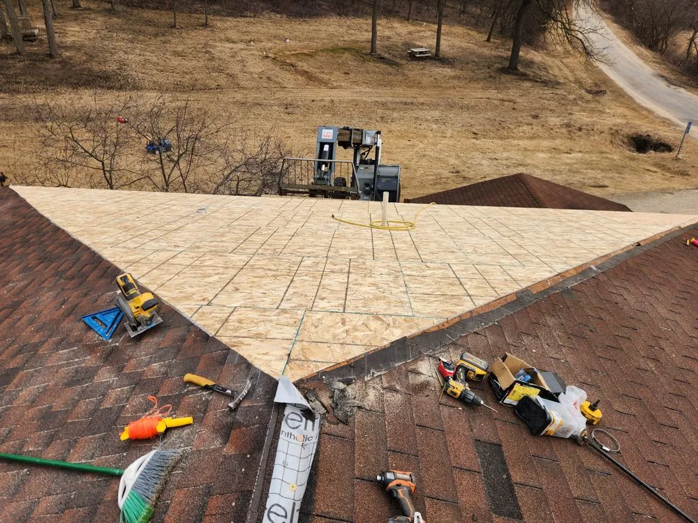 Slide of Maitrejean Carpentry & Roofing