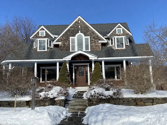 Slide of Majco Roofing