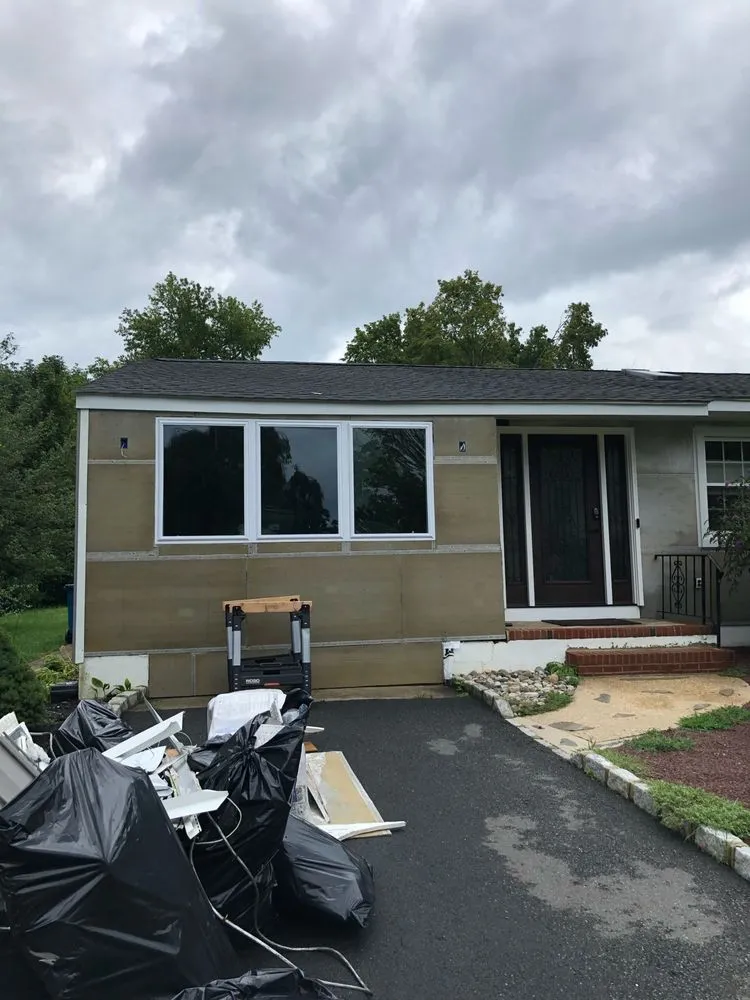 Slide of Majestic Design & Build