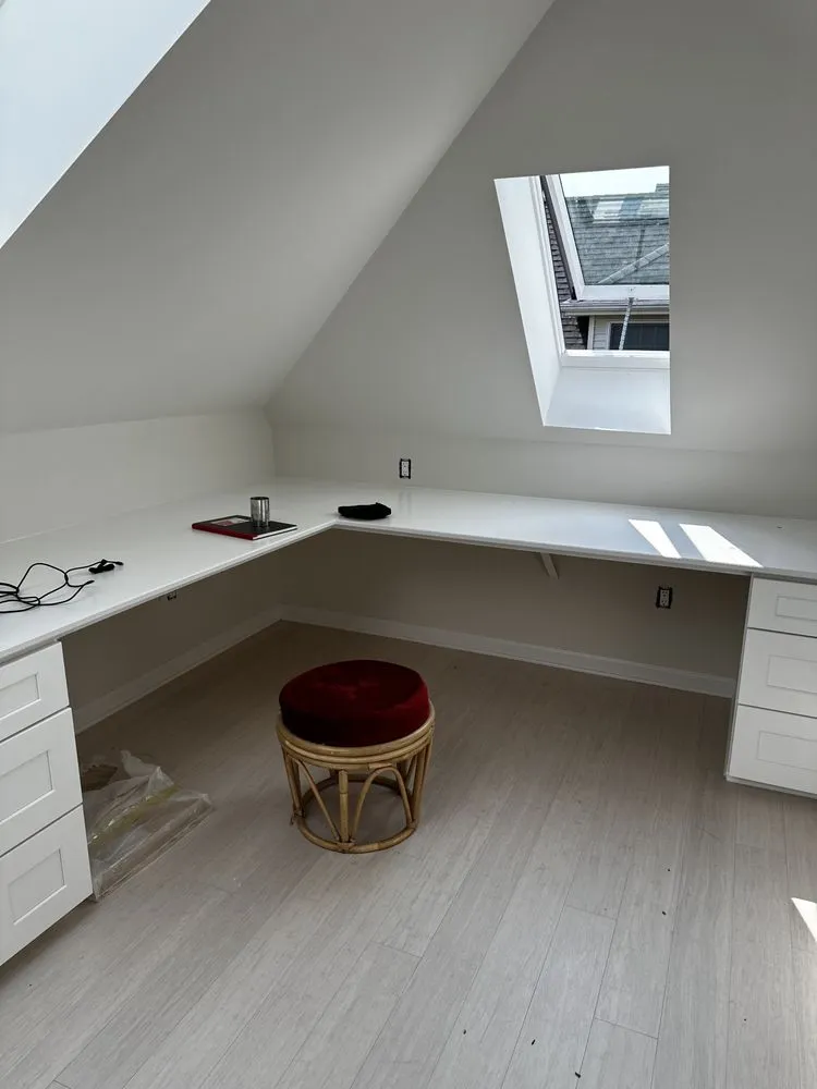 Slide of Majestic Design & Build