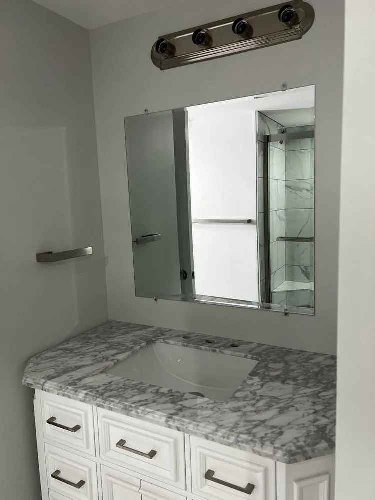 Slide of Majestic Design & Build