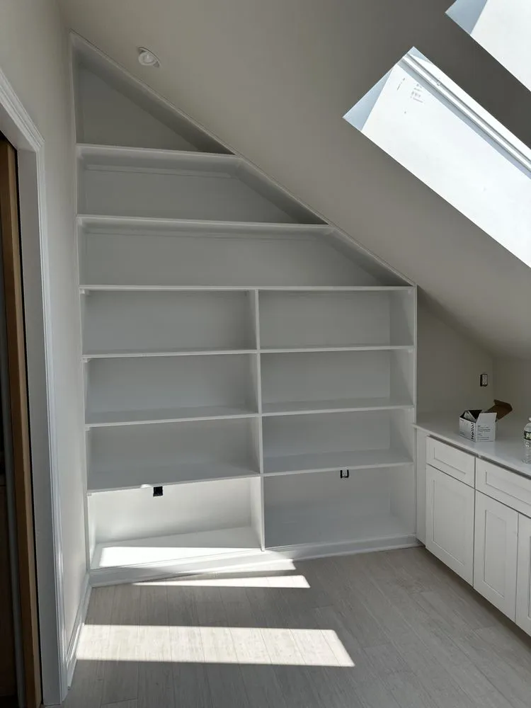 Slide of Majestic Design & Build