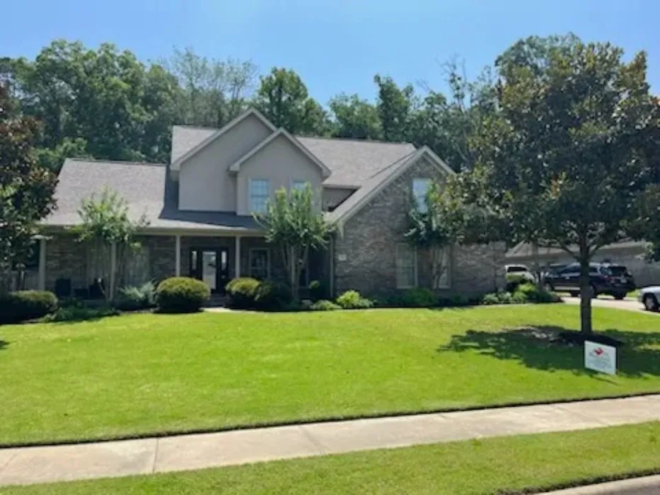 Slide of Majestic Roofing and Restoration