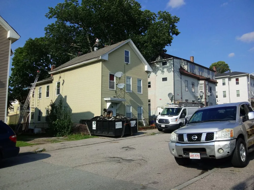 Slide of Majestic Vinyl Siding and Home Improvement