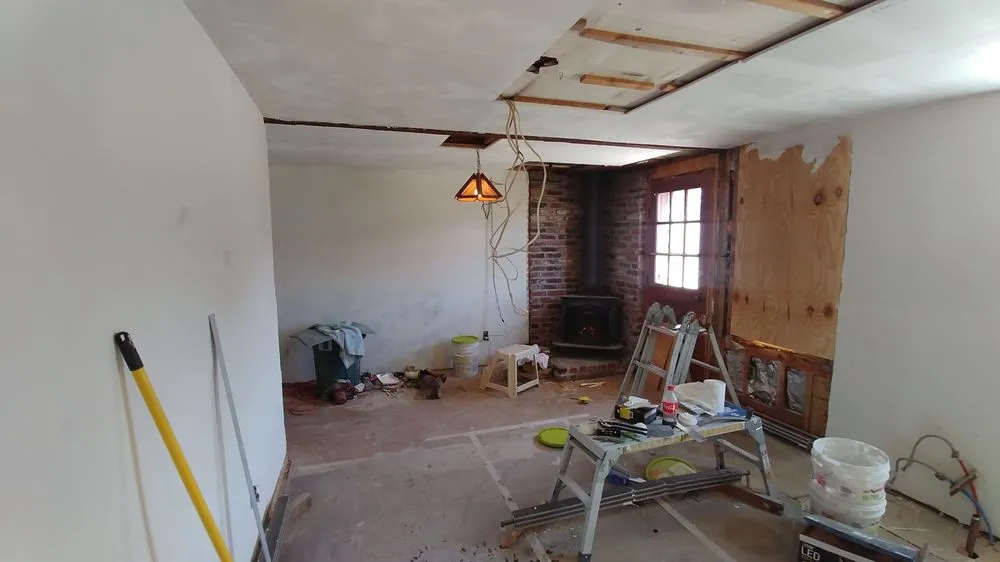 Slide of Majestic Vinyl Siding and Home Improvement