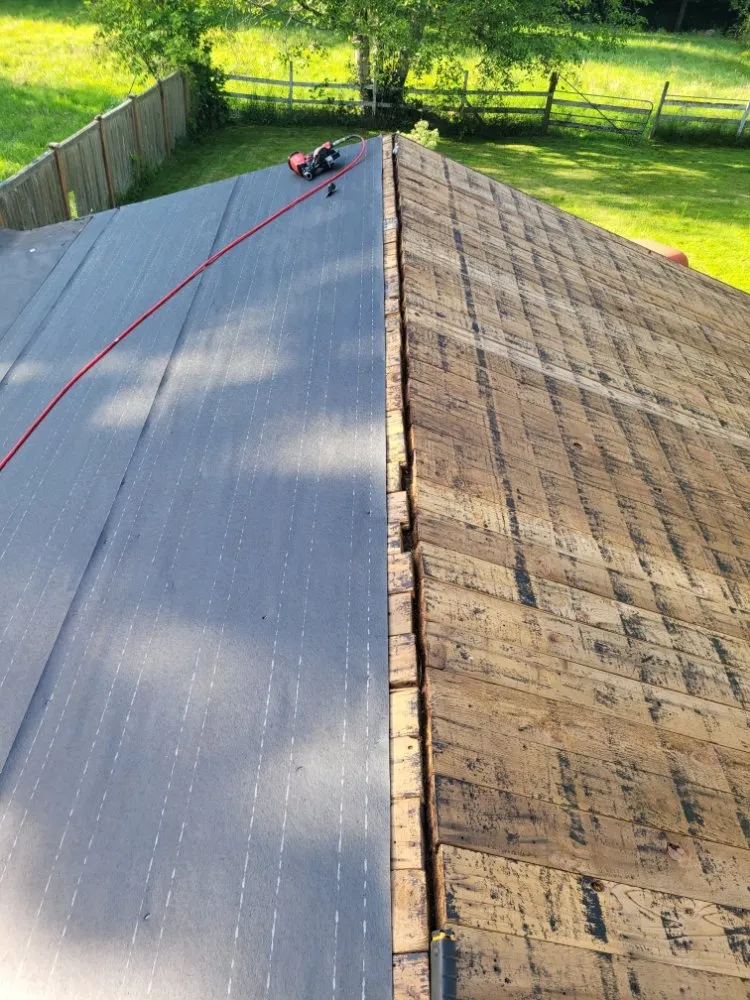 Slide of Major League Roofing