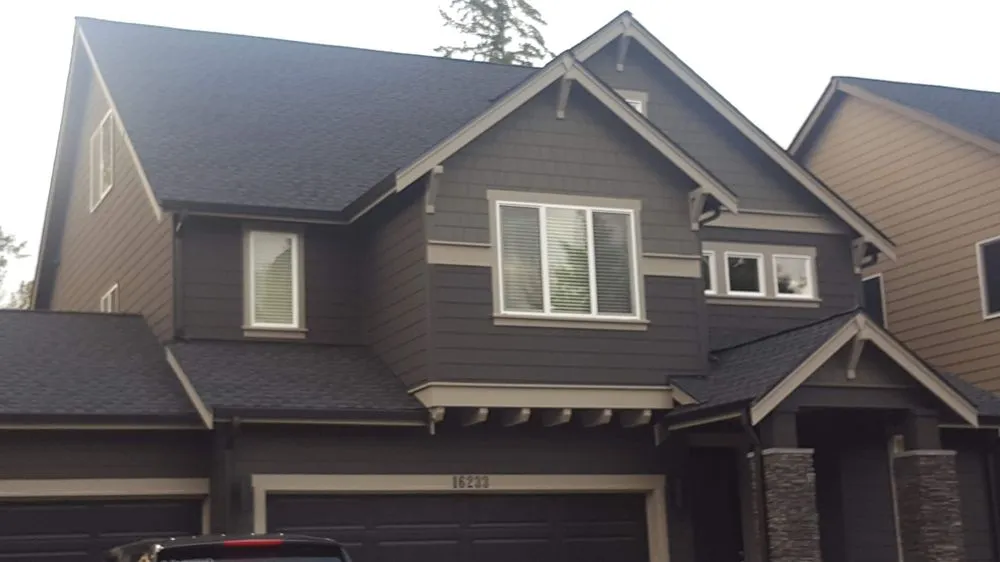 Slide of Major League Roofing