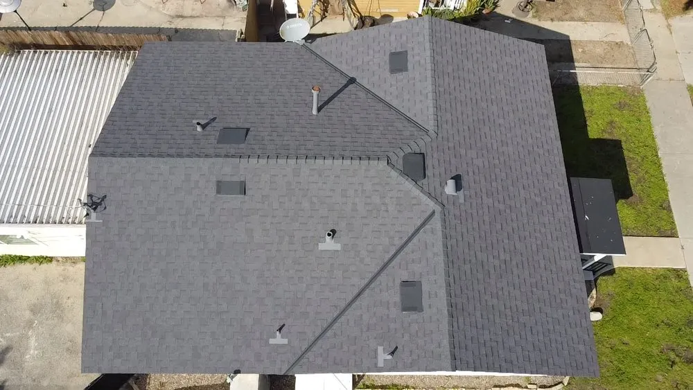 Slide of Major League Roofing