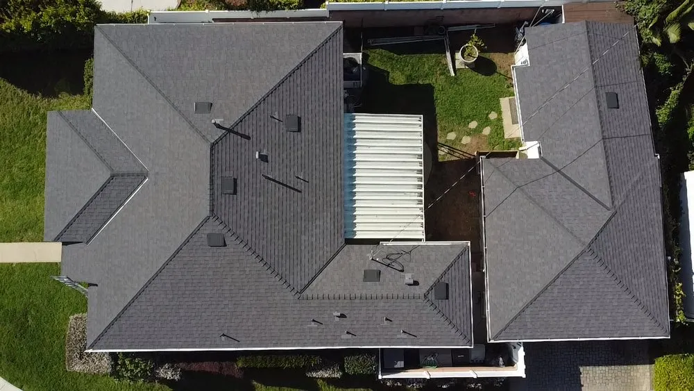 Slide of Major League Roofing