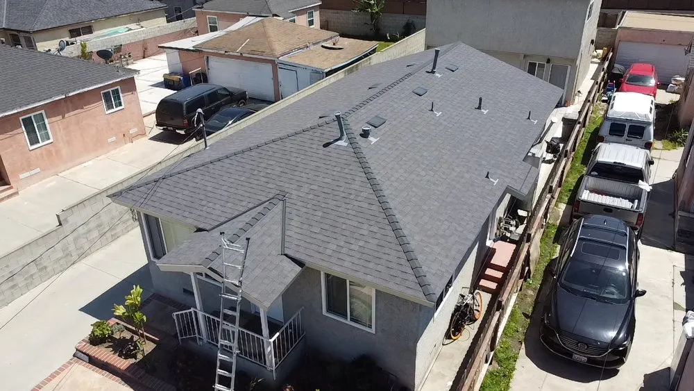 Slide of Major League Roofing