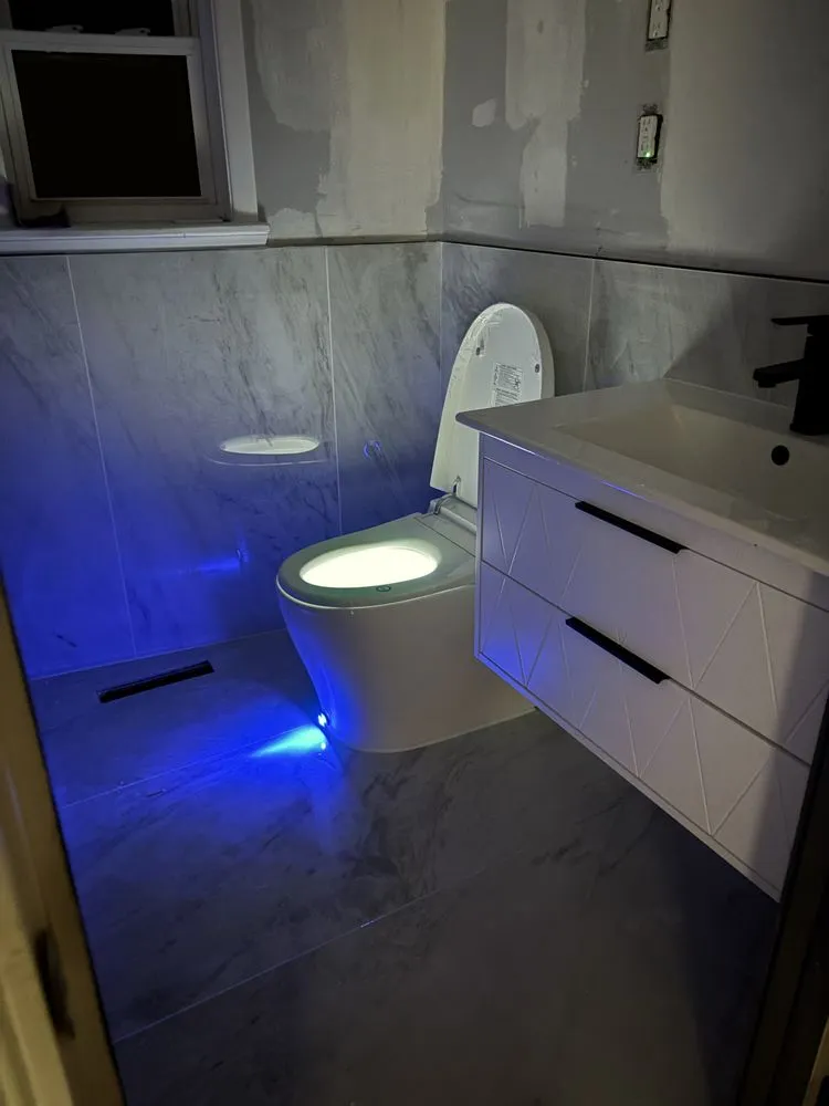 Slide of MAK Home Improvements