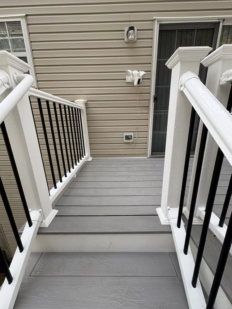 Slide of MAK Home Improvements