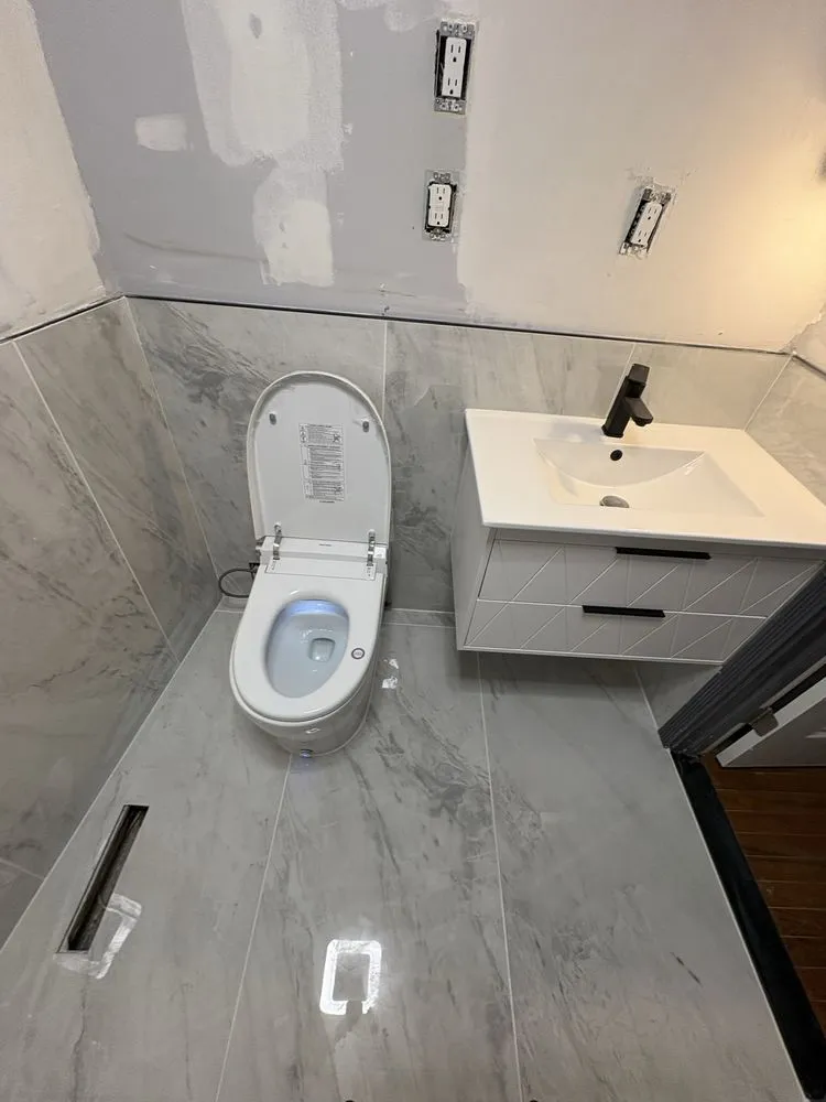 Slide of MAK Home Improvements