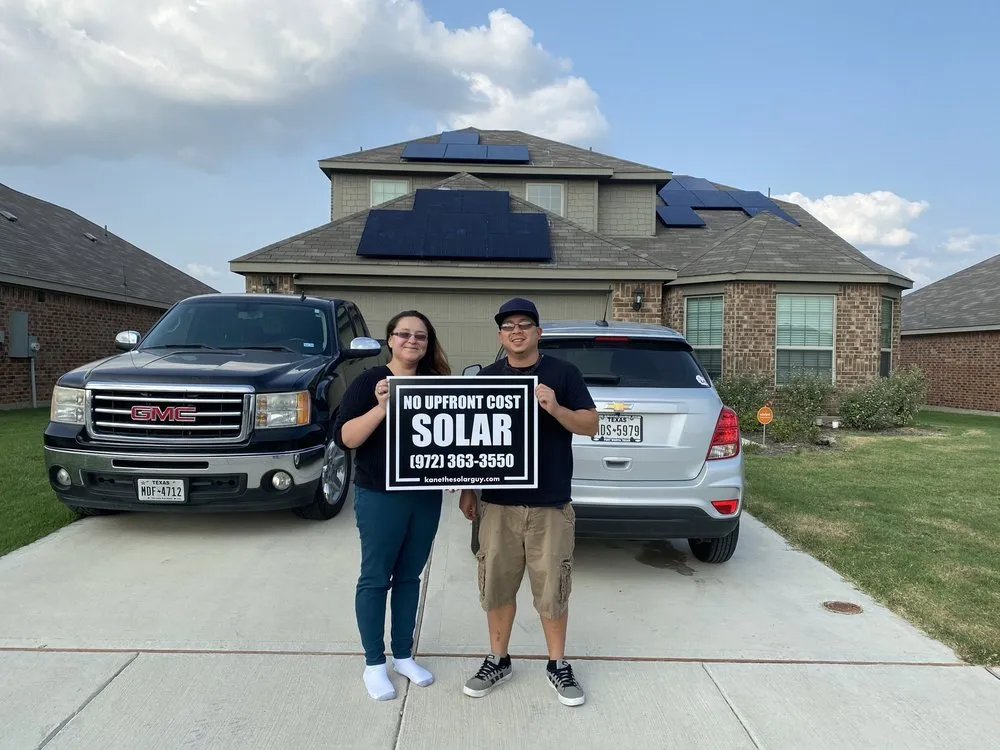 Slide of Makai Roofing Solar