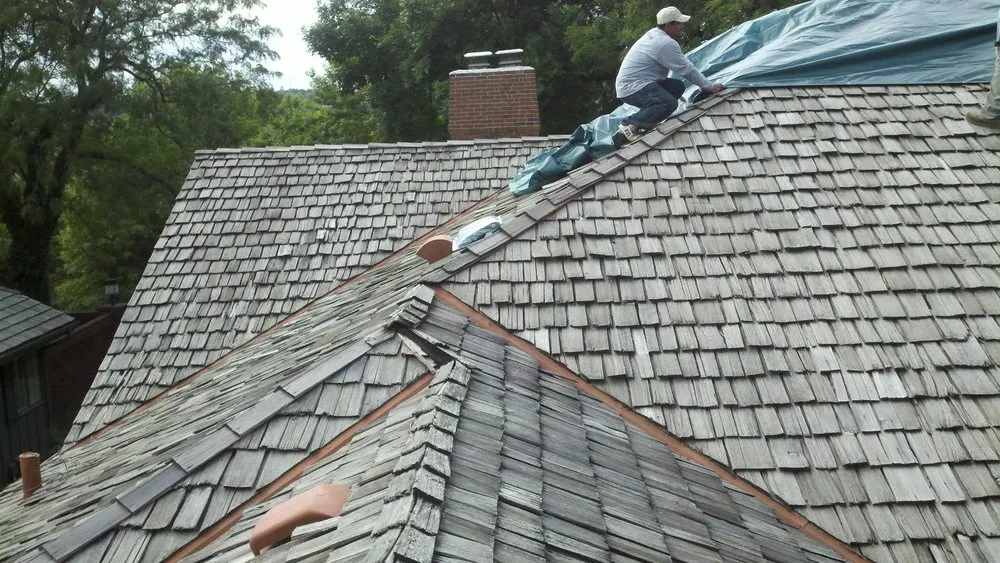 Slide of Makani Roofing