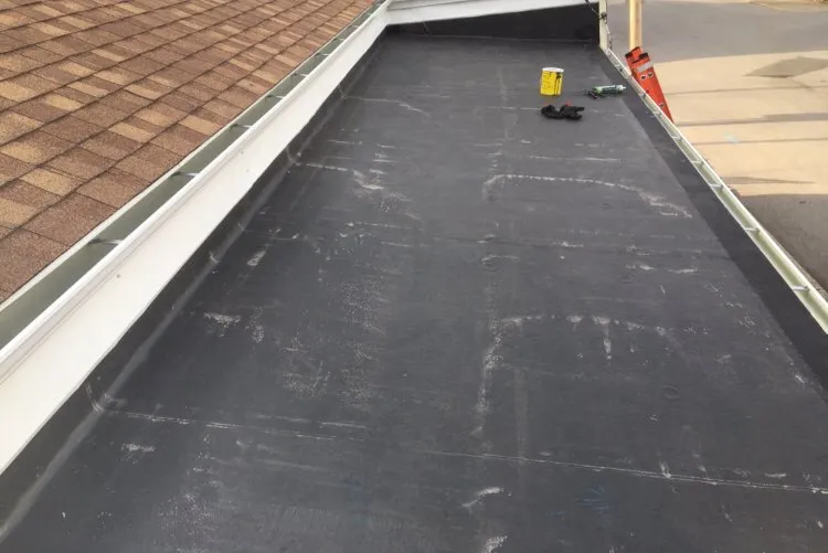 Slide of Maksim Roofing