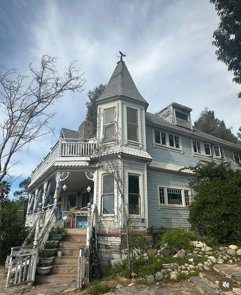 Slide of Maksy Painting