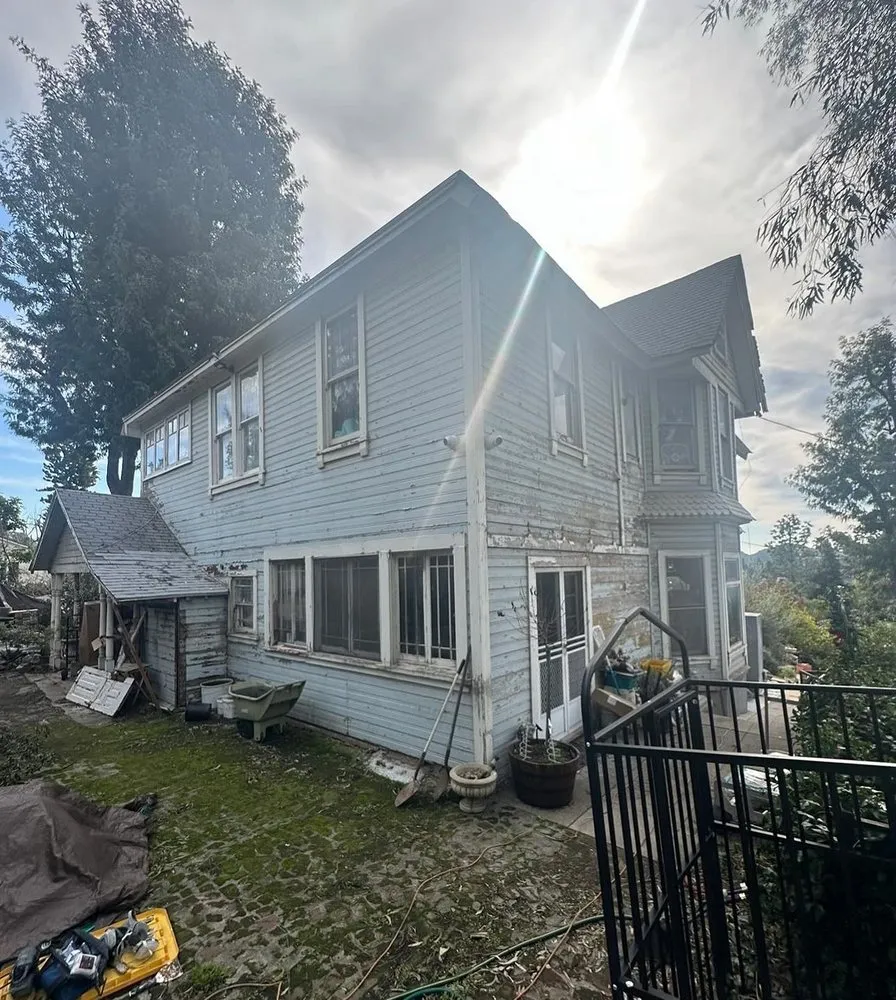 Slide of Maksy Painting