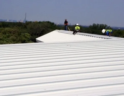 Slide of Malachi Roofing