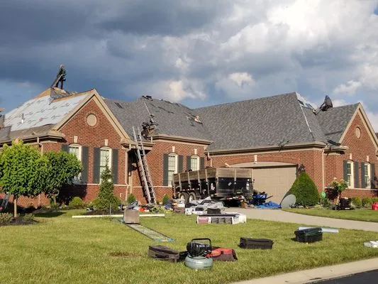 Maldonado Construction Logo