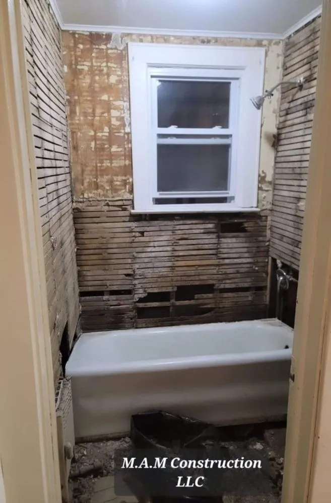 Slide of M.A.M Construction