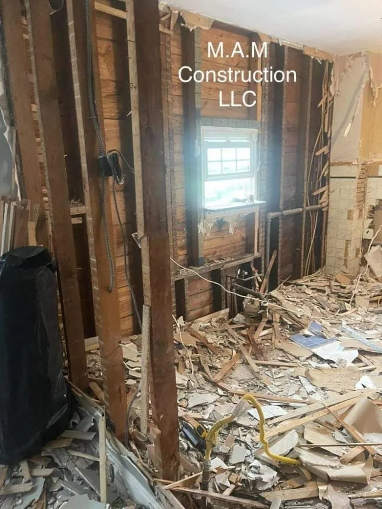 Slide of M.A.M Construction