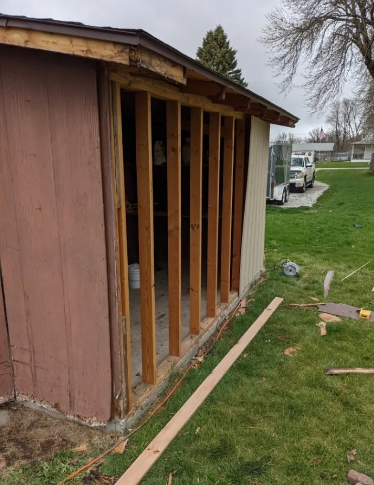 Slide of Mama's Boys