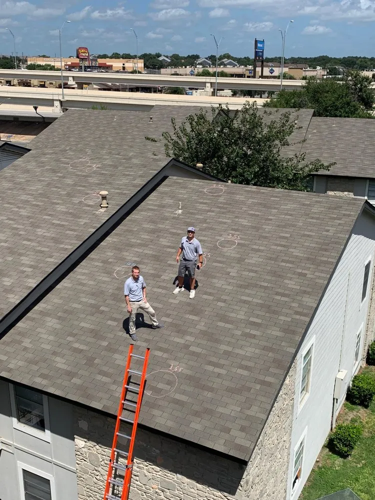 Slide of Mammoth Contracting - Round Rock