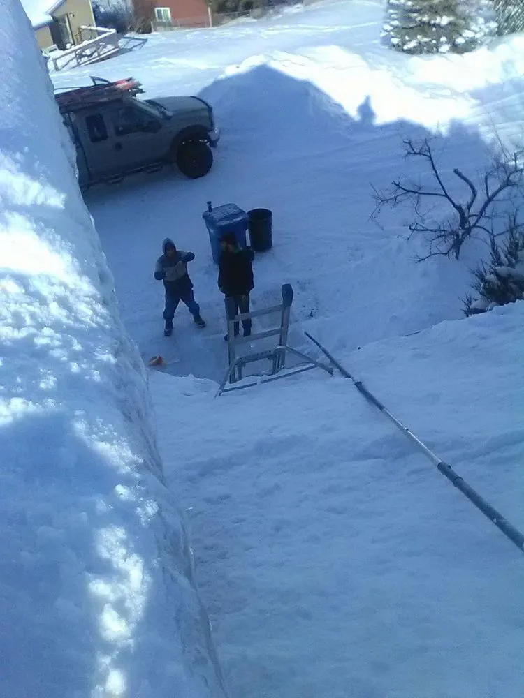 Slide of Mammoth Roofing