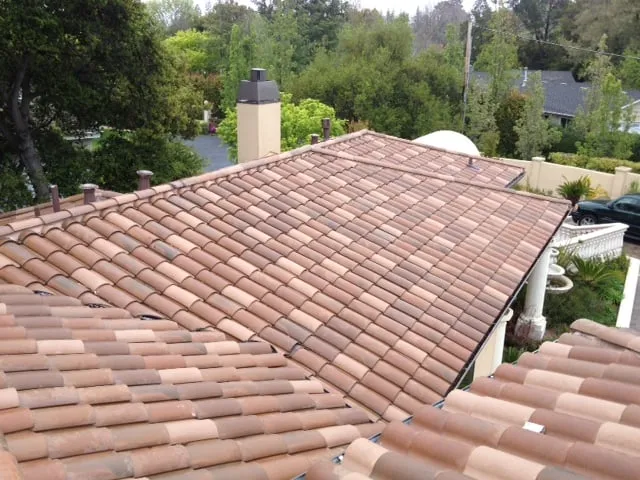 Slide of Manada Roofing