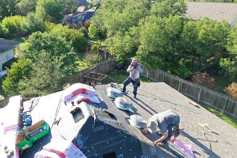 Slide of Mancha Roofing