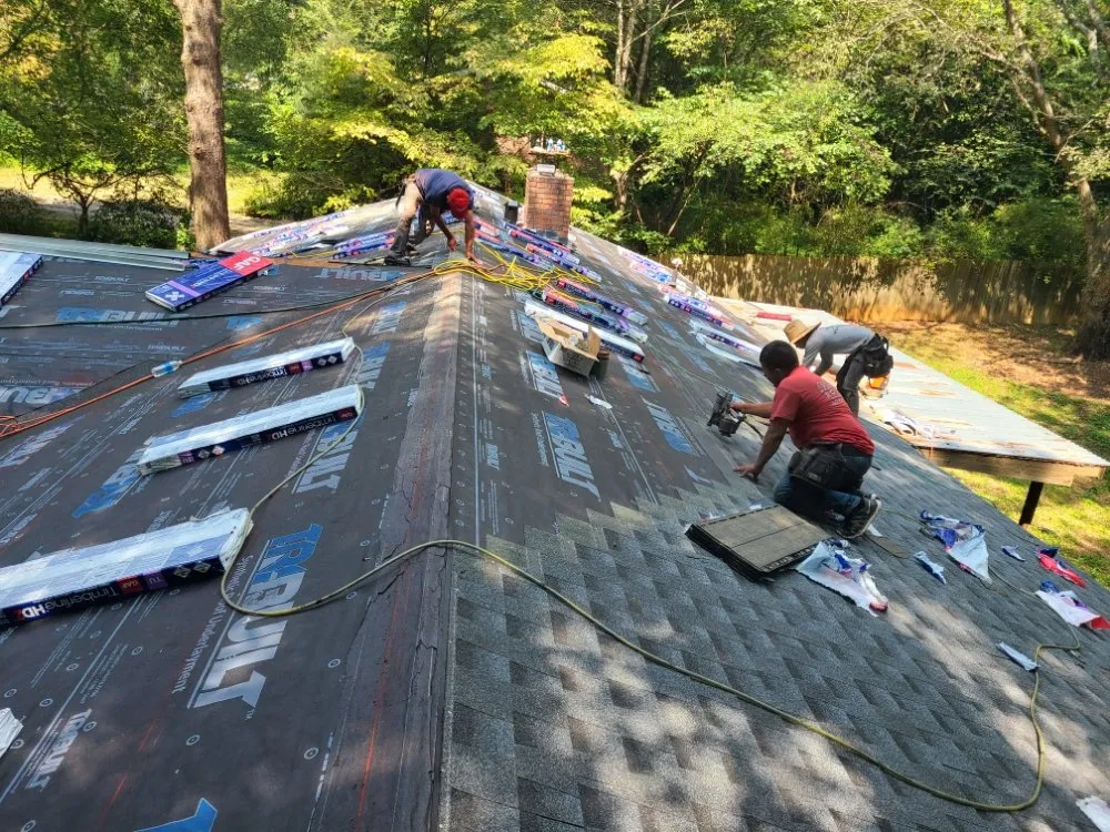 Slide of Mancilla Roofing & Construction