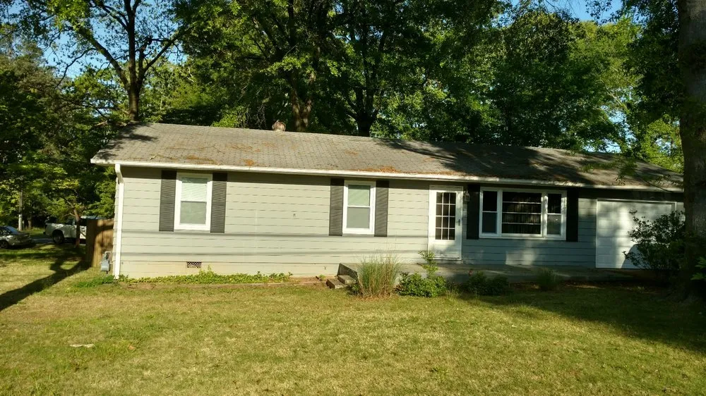 Slide of Mancilla Roofing & Construction